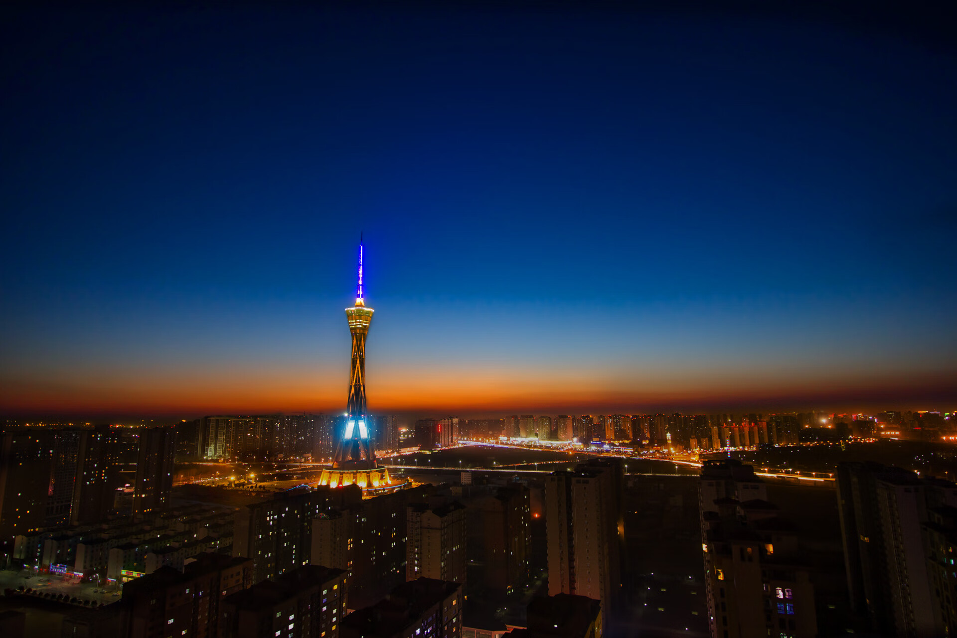 九游app下载中心-李明全场砍下34分,成为球队最大得分手!,李明is