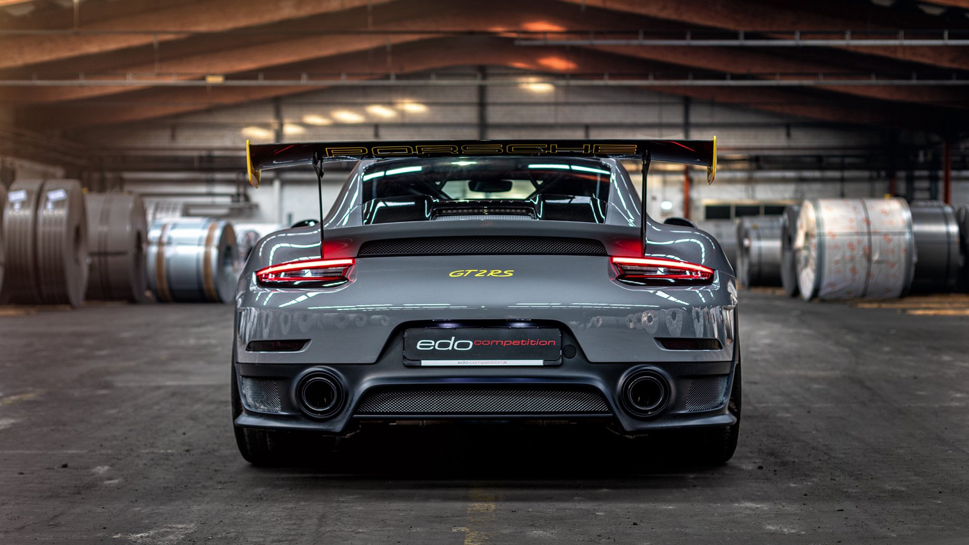 九游(jiuyou)官方网站-未来足球“巨星”崭露头角：新生力量在欧冠绽放，足坛未来新星