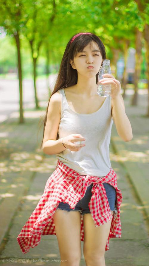 -乌干达女篮在非洲锦标赛中奋战，体育崛起步伐加快，带你一起看非洲乌干达