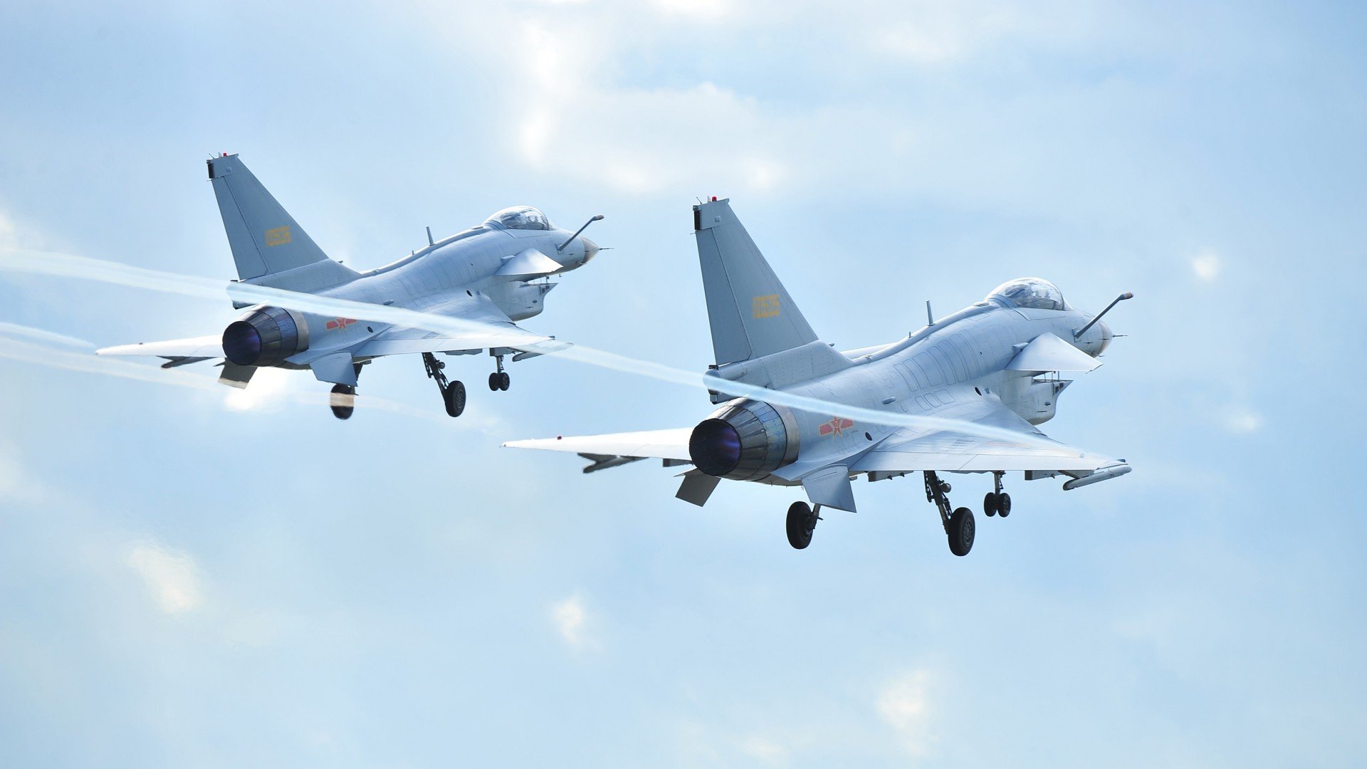 JIUYOU GAMING-德甲速度狂飙:突击瞬间点燃战局!,德甲速度最快现役球员